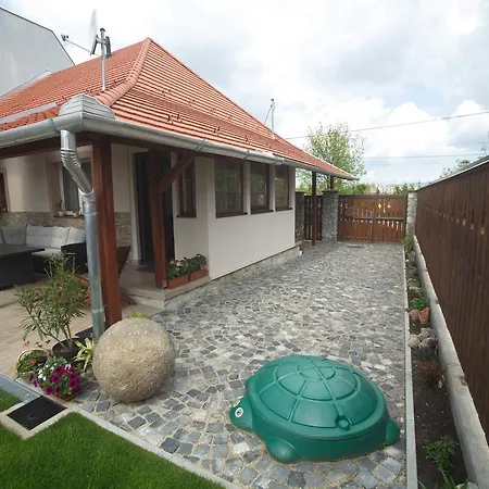 Podium Holiday home Eger